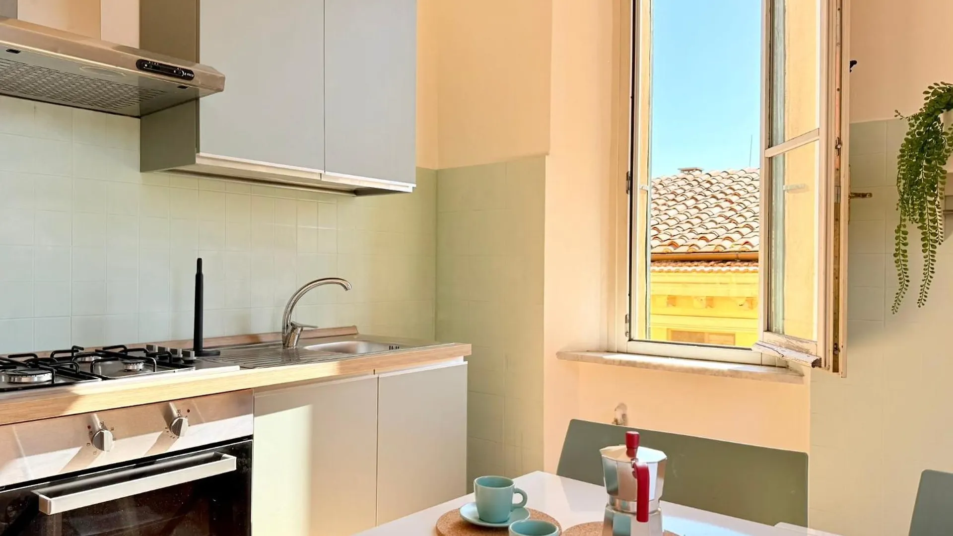 Apartment Luminoso 3 Camere Borgo Stretto Vista In Centro Pisa Italy